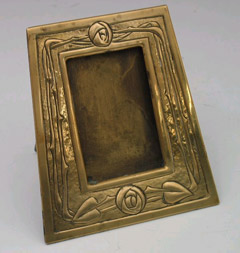 gilmourframe_y768